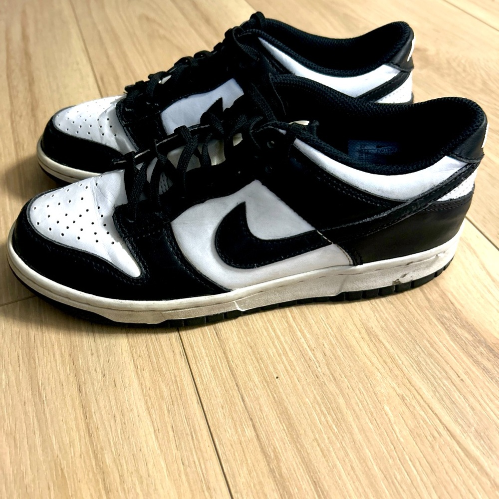 Unisex Nike Dunk Low Panda Black White Size 6Y